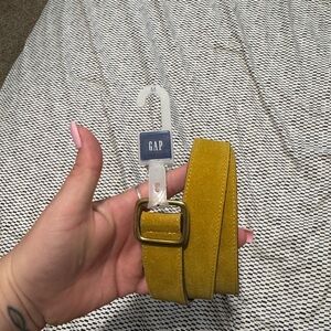 NWT M GAP BELT